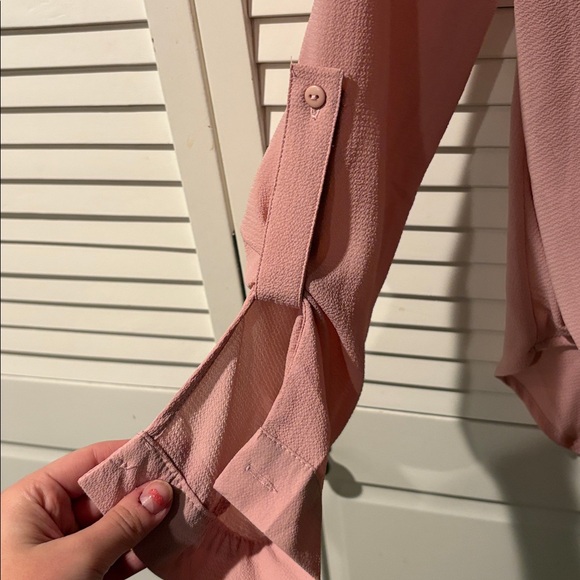 V-Neck Blouse - Picture 3 of 5